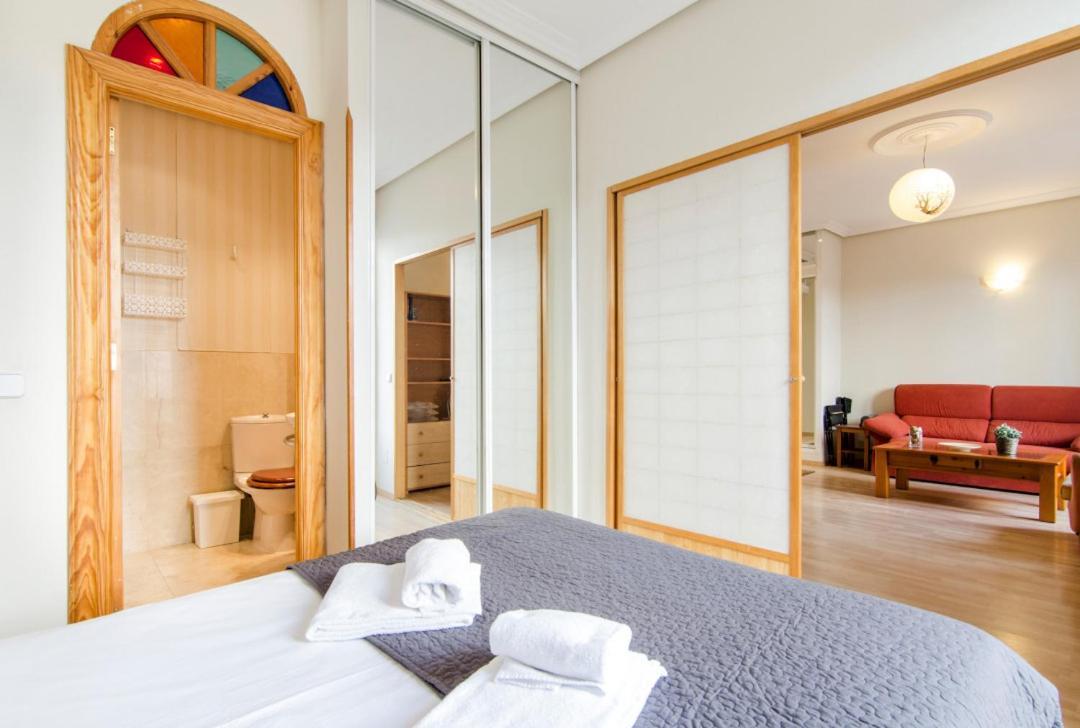 1 Bedroom 1 Bathroom Furnished - Chueca - Bright In Downtown Area - Mintystay Madrid Exteriör bild