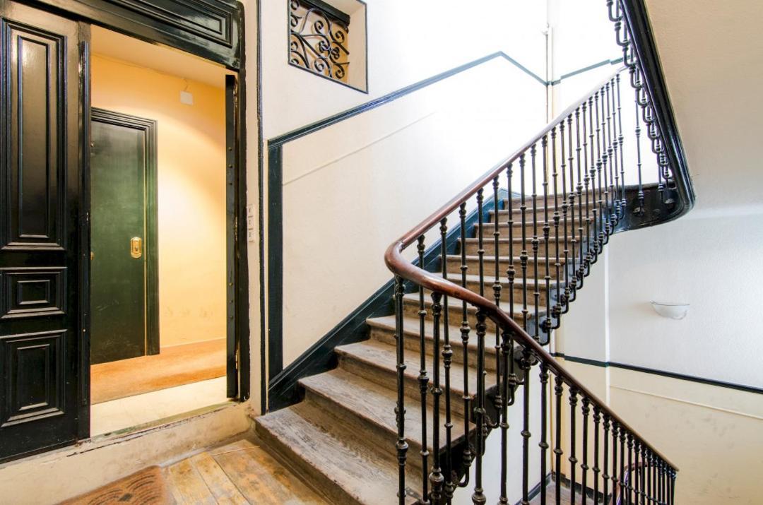 1 Bedroom 1 Bathroom Furnished - Chueca - Bright In Downtown Area - Mintystay Madrid Exteriör bild